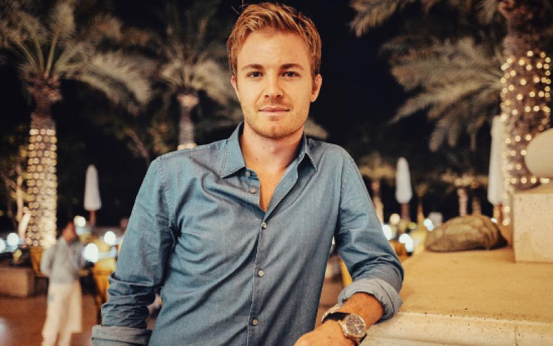 Imagem Ilustrando a Notícia: Nico Rosberg surpreende e anuncia aposentadoria da Fórmula Um