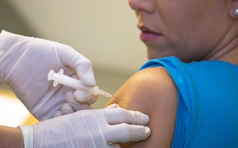 Imagem Ilustrando a Notícia: Secretaria de Saúde faz alerta sobre vacina­ contra Febre Amarela