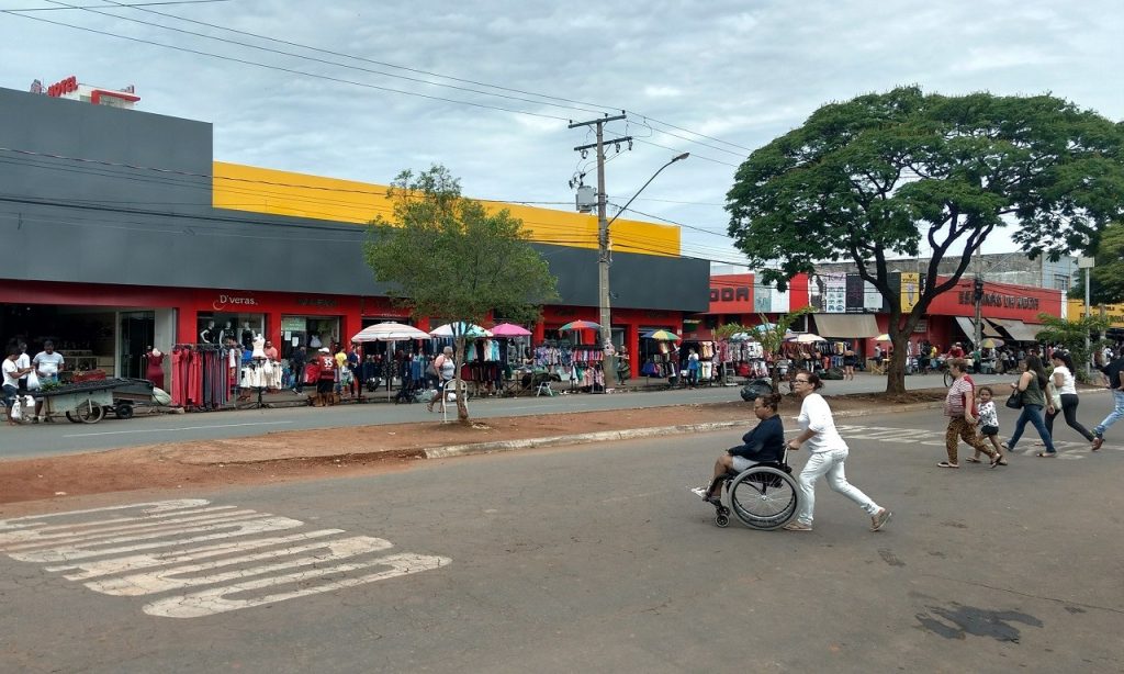 Imagem Ilustrando a Notícia: Empresários estão certos da reabertura do comércio em Goiânia, após deixar Paço