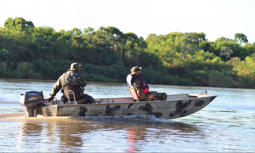 Imagem Ilustrando a Notícia: Semad realiza fiscalização à beira do Rio Araguaia