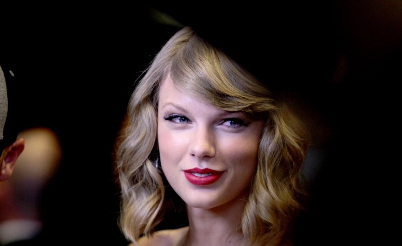 Imagem Ilustrando a Notícia: Eleita uma das personalidades do ano pela ‘Time’, Taylor Swift dá dicas a quem s