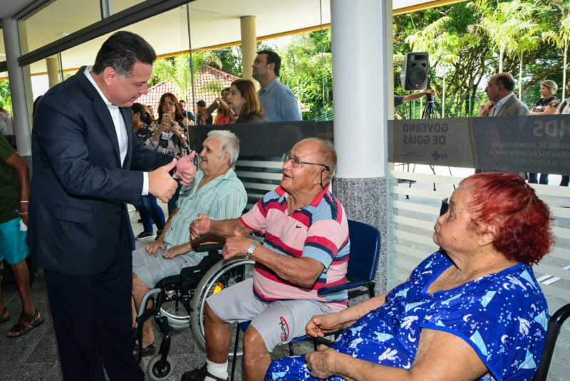 Imagem Ilustrando a Notícia: Governo inaugura Residência Santa Marta e lança Hospitais do Homem e do Idoso
