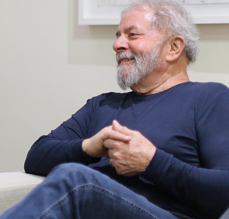 Imagem Ilustrando a Notícia: Lula nega participação em ilegalidades