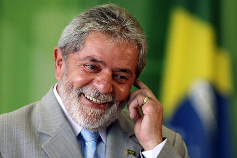 Imagem Ilustrando a Notícia: Planalto confirma nomeação de Lula na Casa Civil