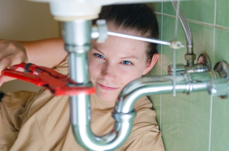 Imagem Ilustrando a Notícia: Loja oferece curso de reparos domésticos para mulheres