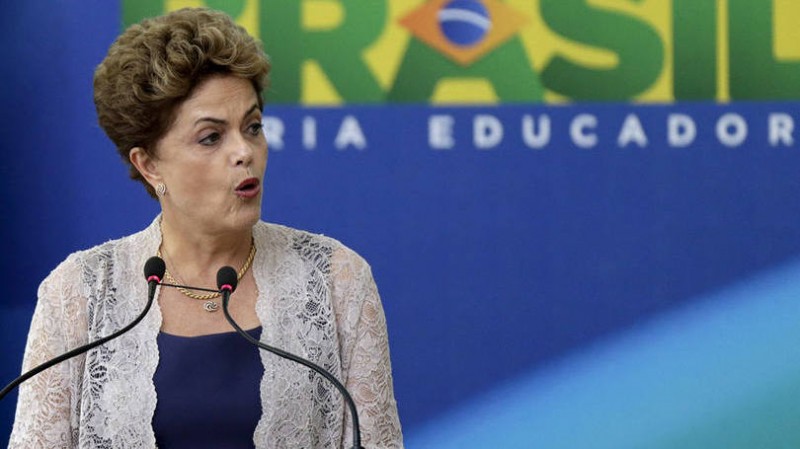 Imagem Ilustrando a Notícia: Pronunciamento de Dilma é divulgado nas redes sociais