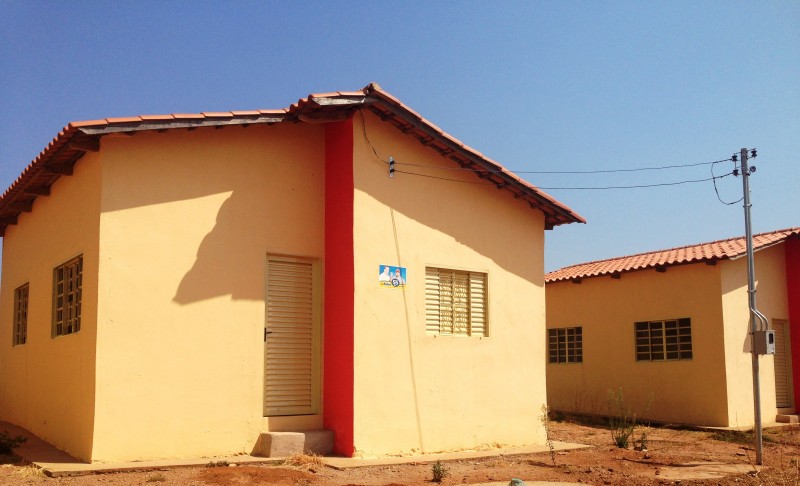 Imagem Ilustrando a Notícia: Com obras finalizadas, mais de 2,3 mil moradias são entregues em Ivolândia