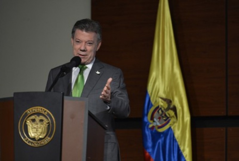 Imagem Ilustrando a Notícia: Presidente da Colômbia pede apoio da elite do país