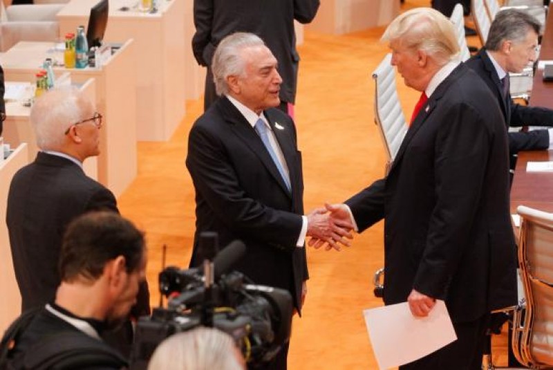 Imagem Ilustrando a Notícia: Trump elogiou economia do Brasil, diz Temer no Twitter