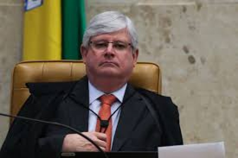 Imagem Ilustrando a Notícia: PGR pede abertura de inquérito contra Renan, Jucá, Sarney e Sérgio Machado
