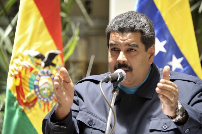 Imagem Ilustrando a Notícia: Estados Unidos pressionam Venezuela a reconsiderar inabilitação de Capriles