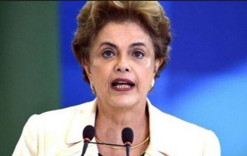Imagem Ilustrando a Notícia: ‘Cometi erros, mas não crimes’, diz presidenta Dilma Rousseff