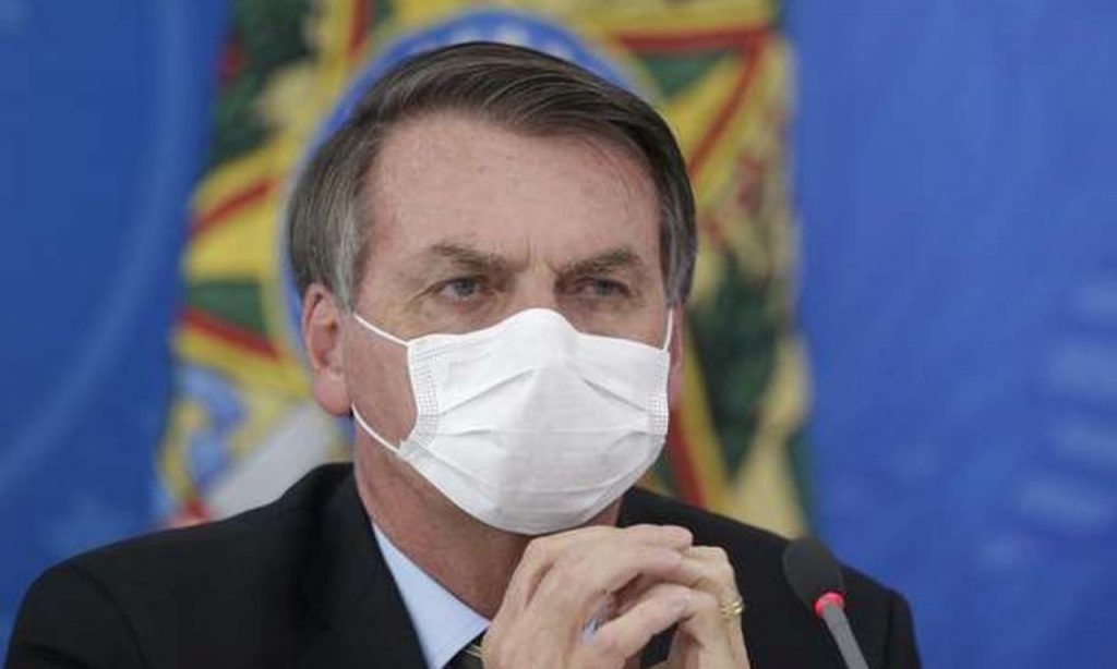 Imagem Ilustrando a Notícia: Datafolha aponta rejeição de 50% na gestão de Bolsonaro diante da crise do novo coronavírus