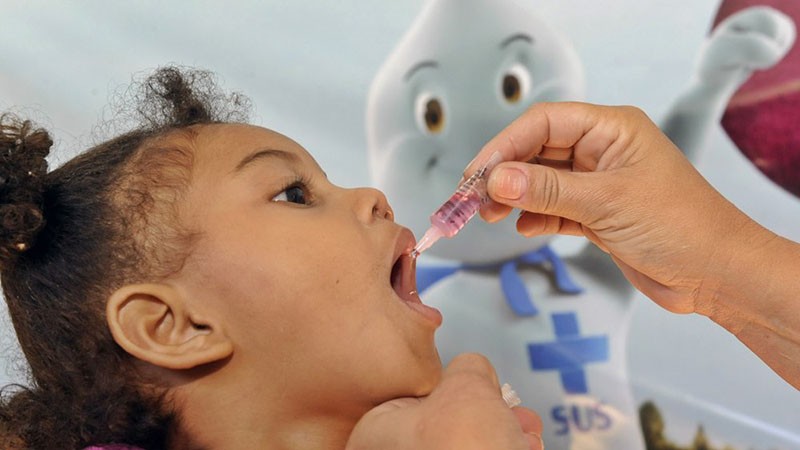 Imagem Ilustrando a Notícia: Campanha de vacinação contra pólio e sarampo atinge meta