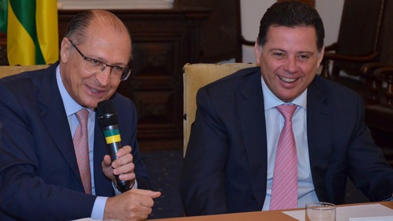 Imagem Ilustrando a Notícia: Alckmin e Marconi são os governadores mais influentes nas redes sociais