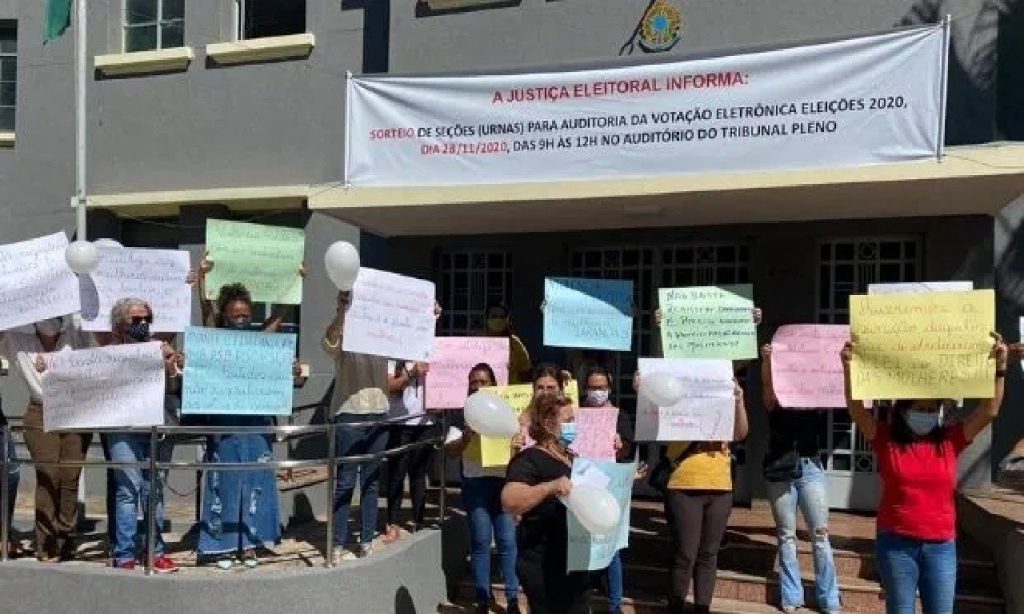 Imagem Ilustrando a Notícia: Manifestação em repúdio à violência contra a mulher tem apoio de 31 entidades