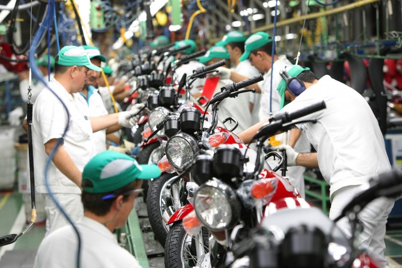 Imagem Ilustrando a Notícia: Produção de motocicletas cai 21,7% de março para abril