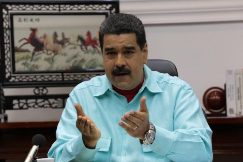 Imagem Ilustrando a Notícia: Maduro anuncia possível antecipação de eleições parlamentares na Venezuela
