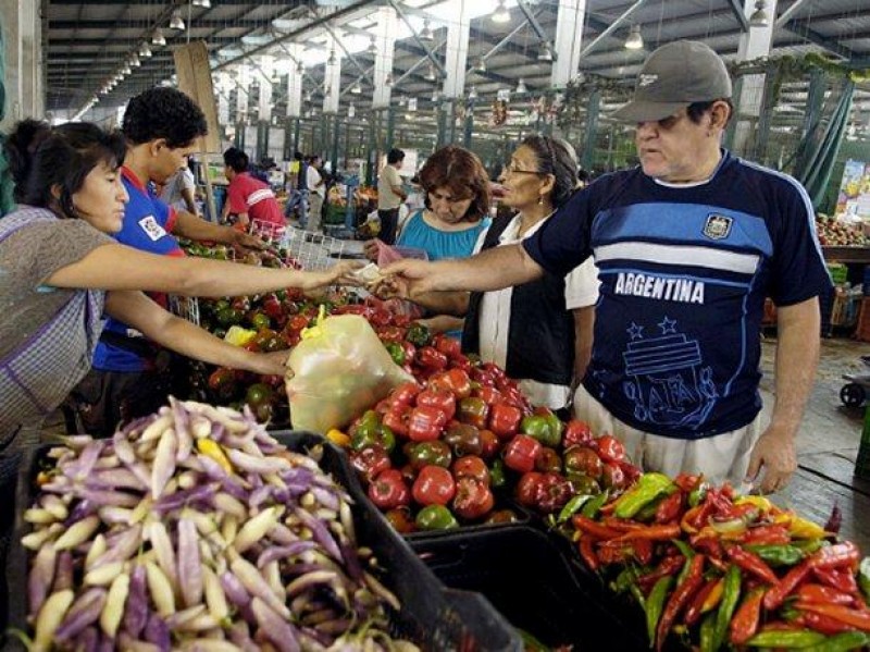 Imagem Ilustrando a Notícia: Cai percepção de piora da economia entre comerciantes