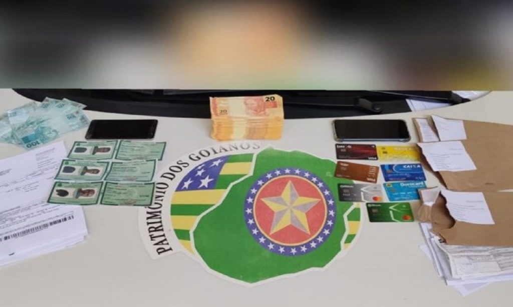 Imagem Ilustrando a Notícia: Três homens são presos em flagrante por comércio de dinheiro falso em Goiânia