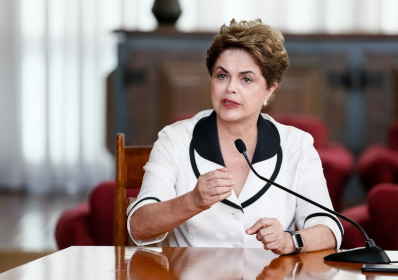 Imagem Ilustrando a Notícia: Dilma está em Belo Horizonte e não irá votar no segundo turno