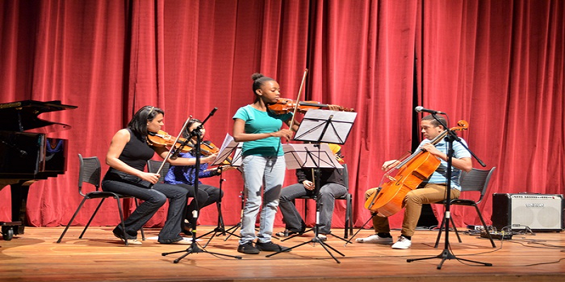 Imagem Ilustrando a Notícia: Movimento Musical promove estudos e práticas musicais de alunos