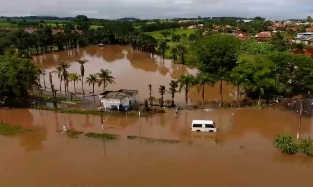 Imagem Ilustrando a Notícia: Barragens são interditadas em Goiás