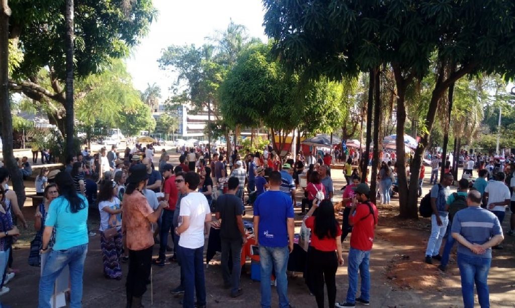 Imagem Ilustrando a Notícia: Protesto contra medidas do Governo Bolsonaro tem pouca adesão, em Goiânia