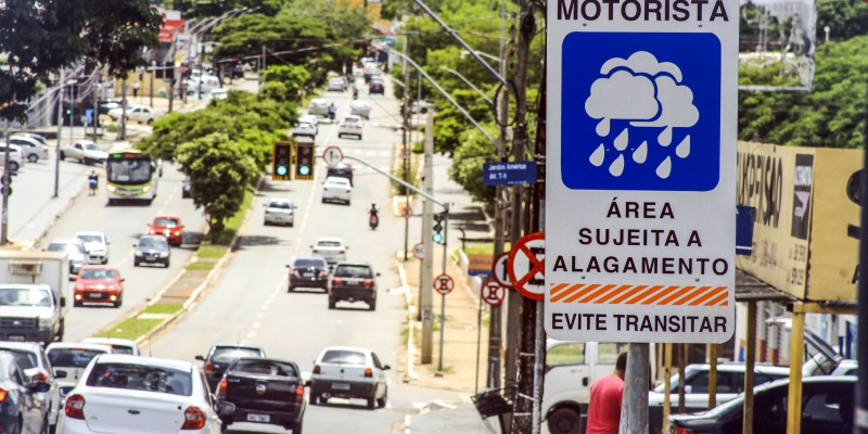 Imagem Ilustrando a Notícia: Identificadas 20 áreas de risco de alagamentos em Goiânia