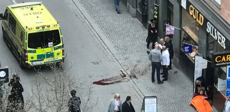 Imagem Ilustrando a Notícia: Suécia confirma dois mortos em atentado no centro de Estocolmo