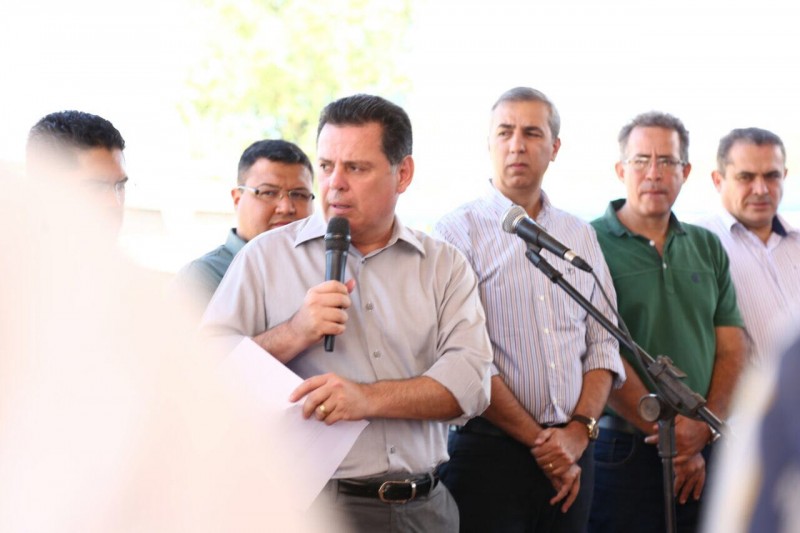 Imagem Ilustrando a Notícia: Governo destina R$ 2 milhões do Goiás na Frente para Crixás