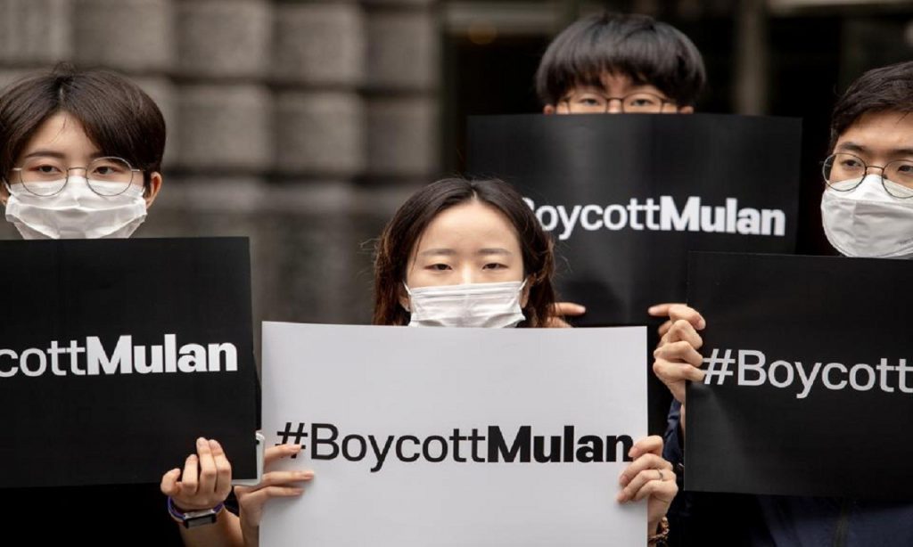 Imagem Ilustrando a Notícia: Live action de Mulan não arrecada o esperado na China