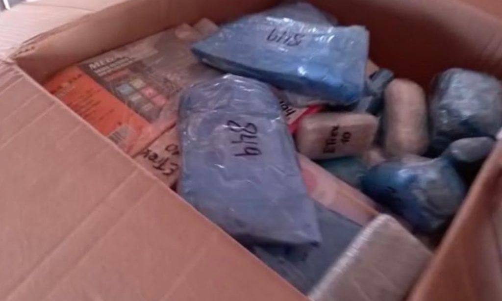 Imagem Ilustrando a Notícia: Homem é preso transportando R$ 40 mil em mercadorias do Paraguai