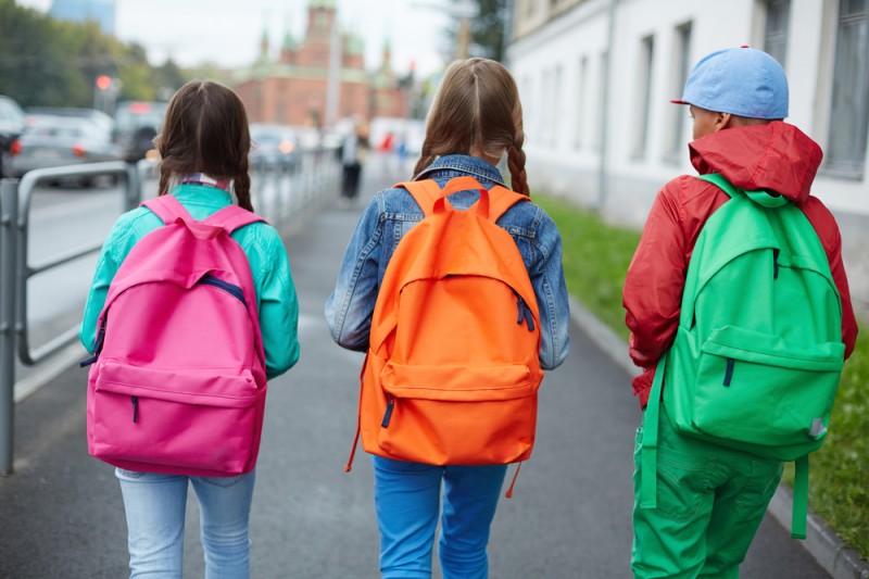Imagem Ilustrando a Notícia: Volta às aulas: atenção quanto ao uso da mochila