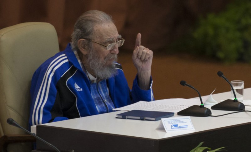 Imagem Ilustrando a Notícia: Fidel Castro celebra 90 anos criticando Barack Obama