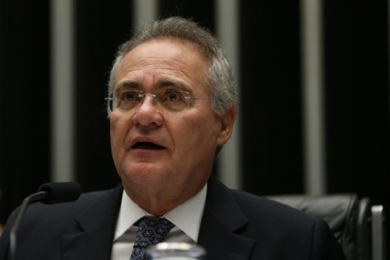 Imagem Ilustrando a Notícia: Renan diz que o sistema  político do Brasil envelheceu