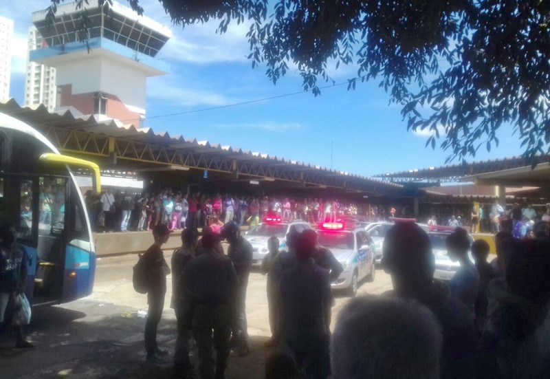Imagem Ilustrando a Notícia: Motoristas do Eixo Anhanguera realizam protesto