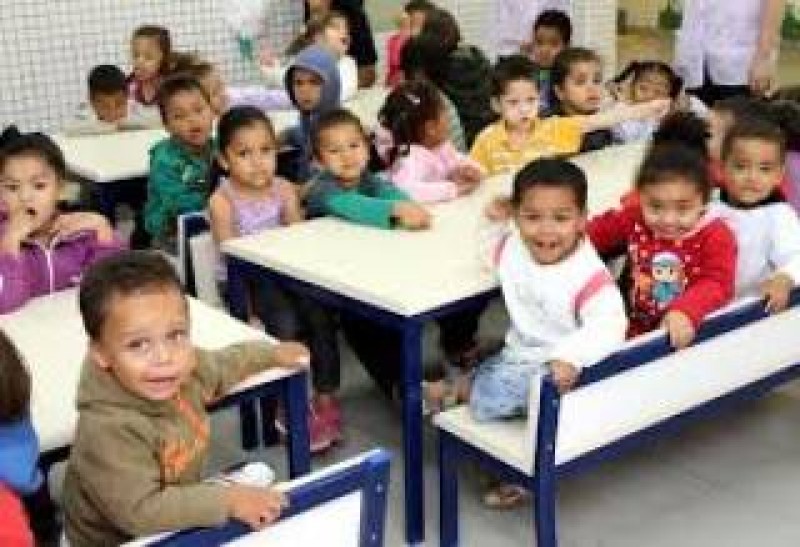 Imagem Ilustrando a Notícia: Aparecida abrirá 3 mil vagas para crianças no ensino infantil