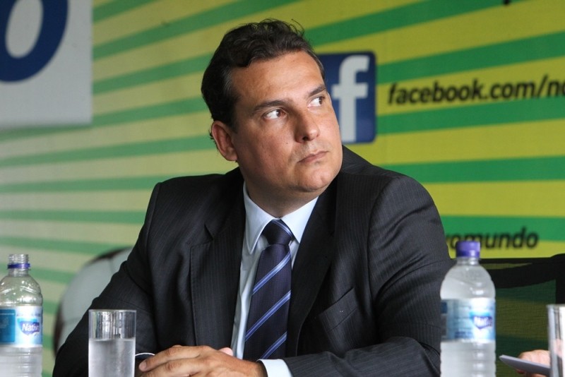 Imagem Ilustrando a Notícia: Clubes retiram apoio à candidatura de André Pitta