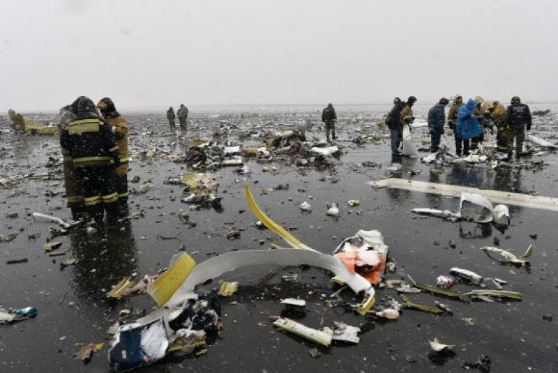 Imagem Ilustrando a Notícia: Avião cai na Rússia durante pouso e mata 62 pessoas