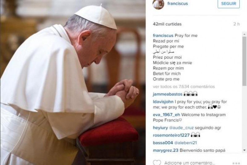 Imagem Ilustrando a Notícia: Papa Francisco estreia conta no Instagram