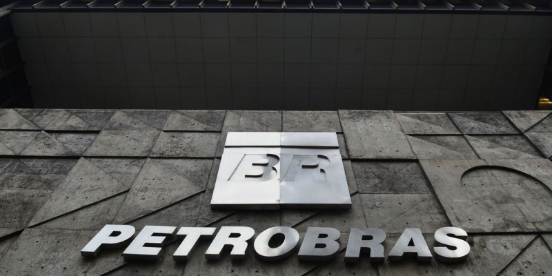 Imagem Ilustrando a Notícia: Lava Jato investiga US$ 31 milhões em propinas para Petrobras