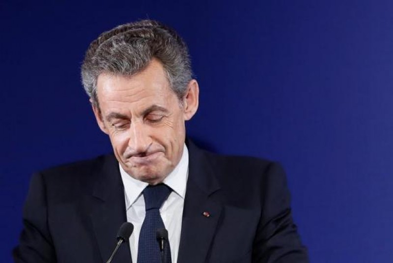 Imagem Ilustrando a Notícia: Pelo 2º dia, Sarkozy depõe sob custódia