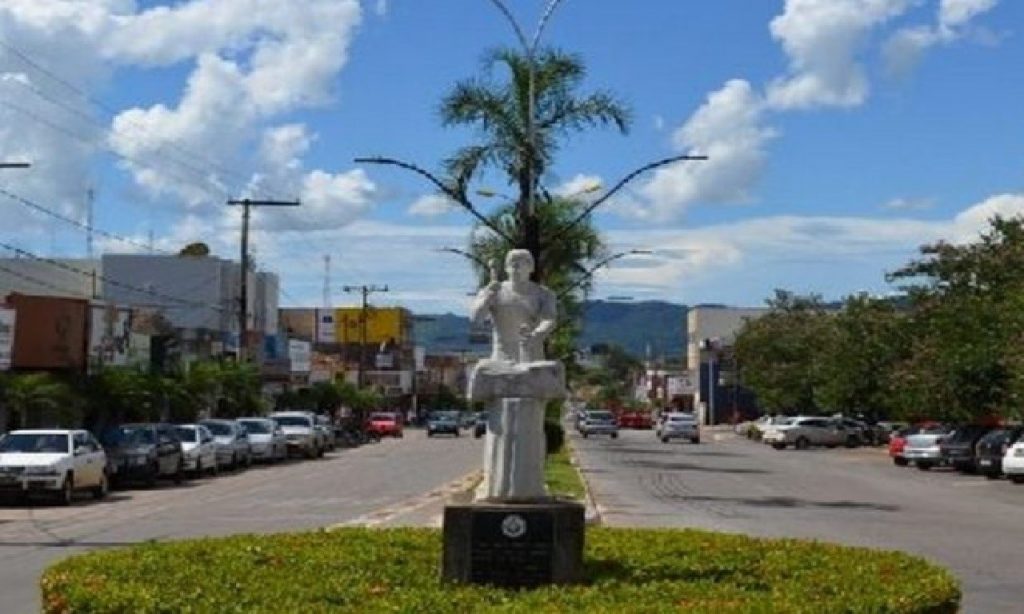 Imagem Ilustrando a Notícia: Prefeitura de Goianésia decreta o retorno do comércio na próxima semana