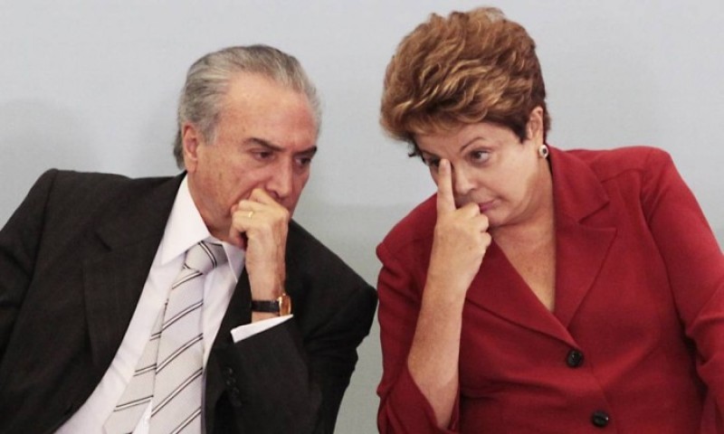 Imagem Ilustrando a Notícia: Dilma exonera presidente da Embratur nomeado por Temer