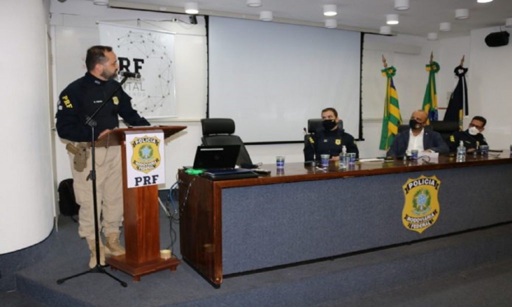 Imagem Ilustrando a Notícia: Novos policiais reforçam fiscalização nas rodovias goianas