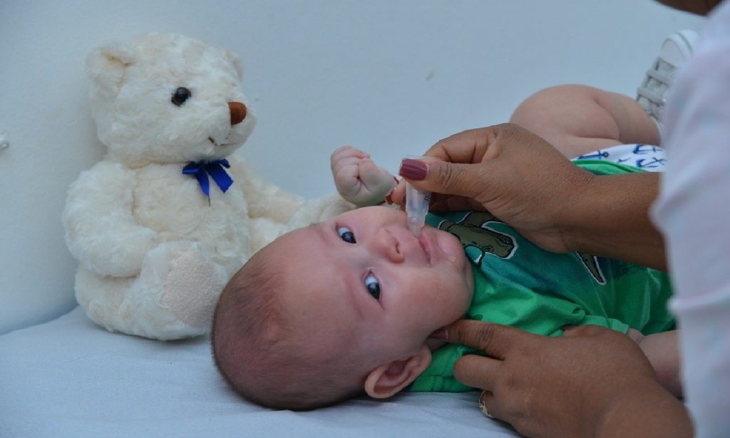 Imagem Ilustrando a Notícia: Aparecida de Goiânia realiza “Dia D” da Vacinação contra a Pólio neste sábado (17)