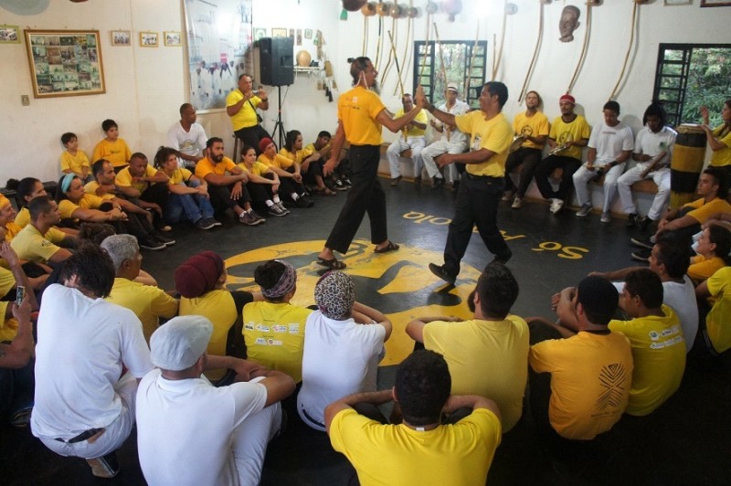 Imagem Ilustrando a Notícia: Capoeira Angola traz grandes mestres