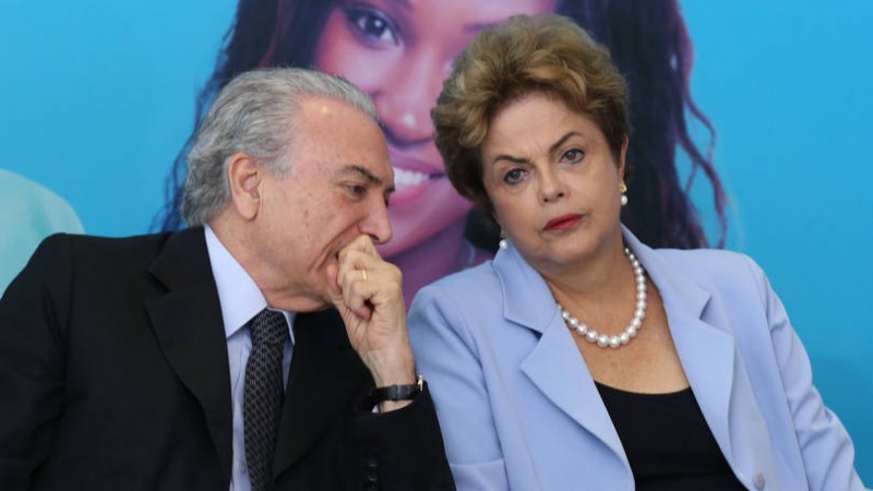 Imagem Ilustrando a Notícia: Ação para cassar Dilma no TSE pode ficar para 2017, diz Gilmar Mendes