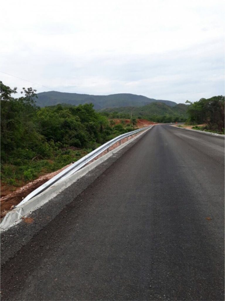 Imagem Ilustrando a Notícia: Governo finaliza pavimentação de rodovias no Nordeste e Sudeste do Estado